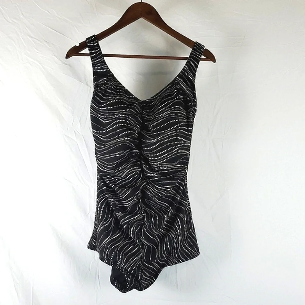 Penbrooke Swimwear Tidal Wave Shirred Front Tummy Control One‎ Piece Swimsuit